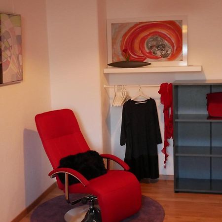 Ferienwohnungen In Der Kunstgalerie Charlie Und Jenny Chemnitz Exteriör bild
