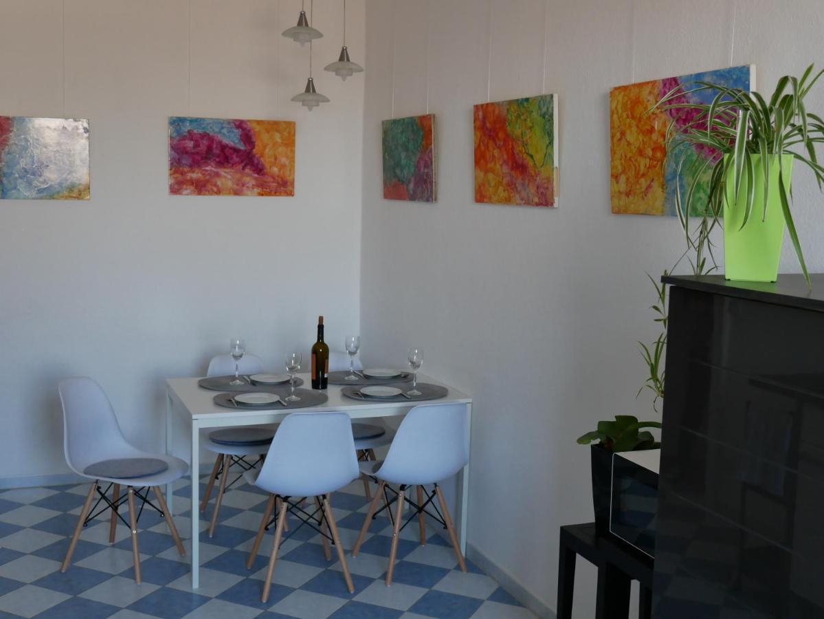 Ferienwohnungen In Der Kunstgalerie Charlie Und Jenny Chemnitz Exteriör bild
